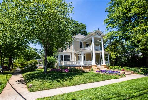 best neighborhoods in raleigh nc|11 Best Neighborhoods in Raleigh to Call Home (inside the beltline).